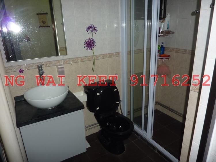 Blk 299A Compassvale Street (Sengkang), HDB 5 Rooms #127263382